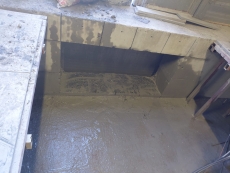 Hidrolik makine ile 40 cm kal�nl���nda pencere yeri a�ma